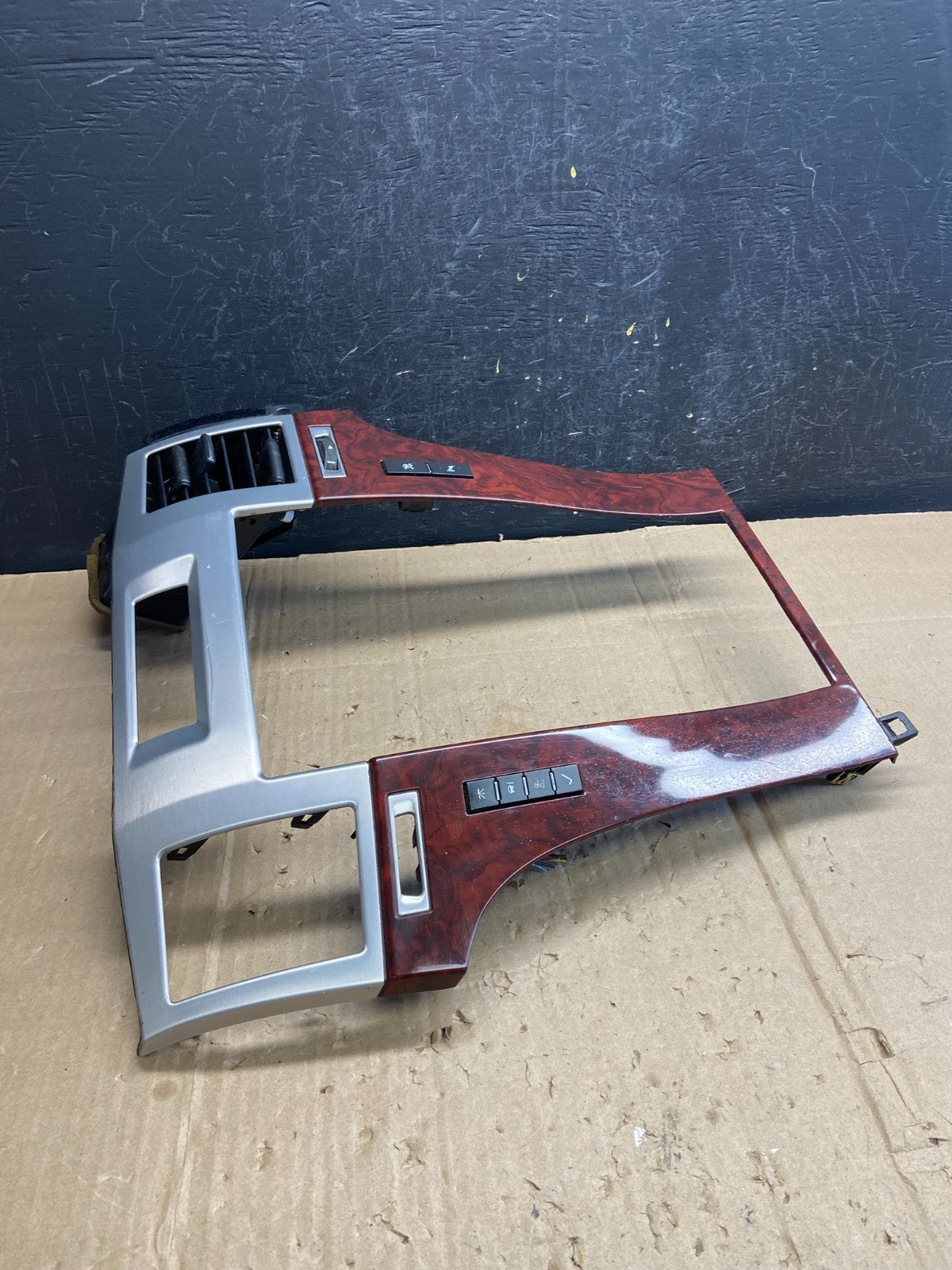 2007-2014 Cadillac Escalade Center Dash Trim Radio Bezel Vent Wood AE1755 DG1