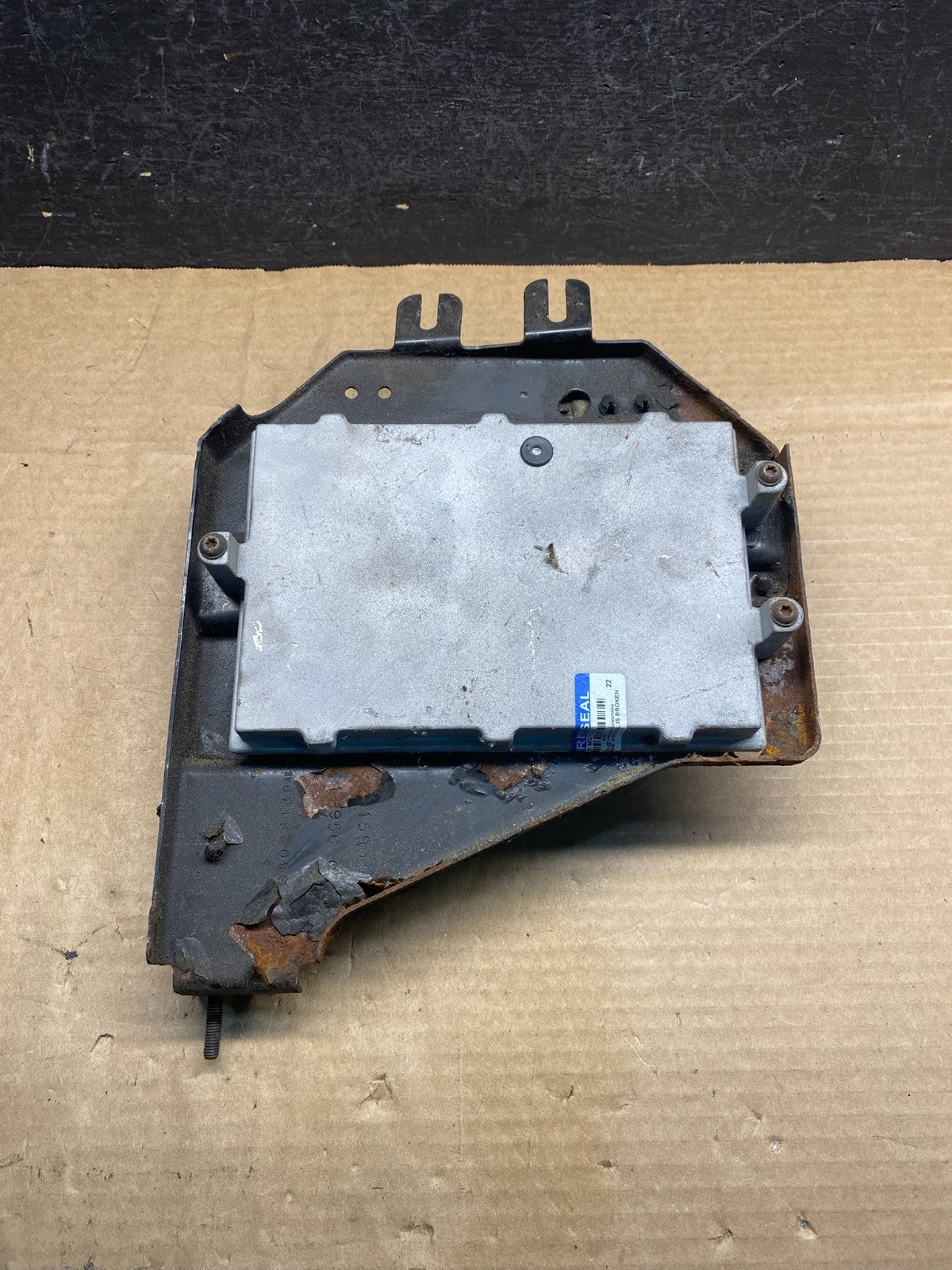 2001 Jeep Grand Cherokee 4.0L ECU ECM Engine Computer Module AD9804 DG1