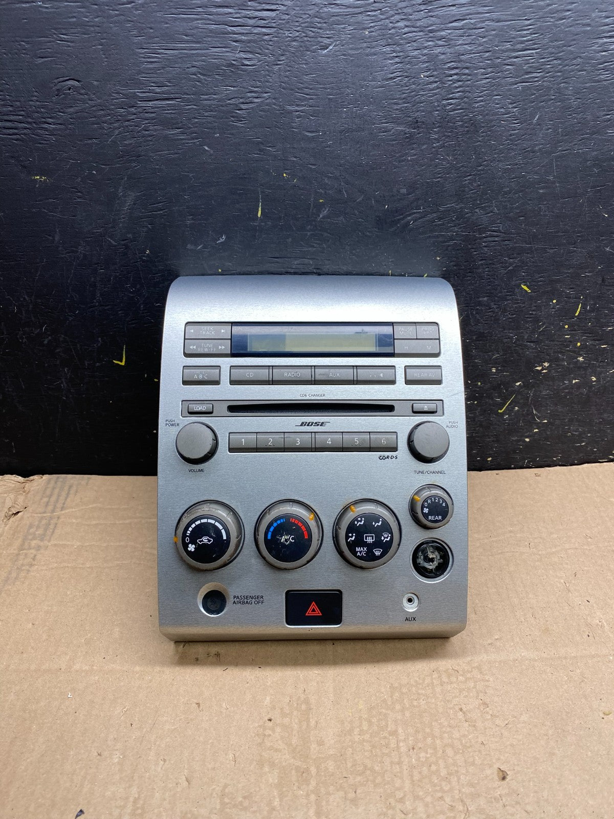 2004 to 2007 Nissan Armada Bose Radio CD Player A/C Climate Control OEM Z0032 DG0