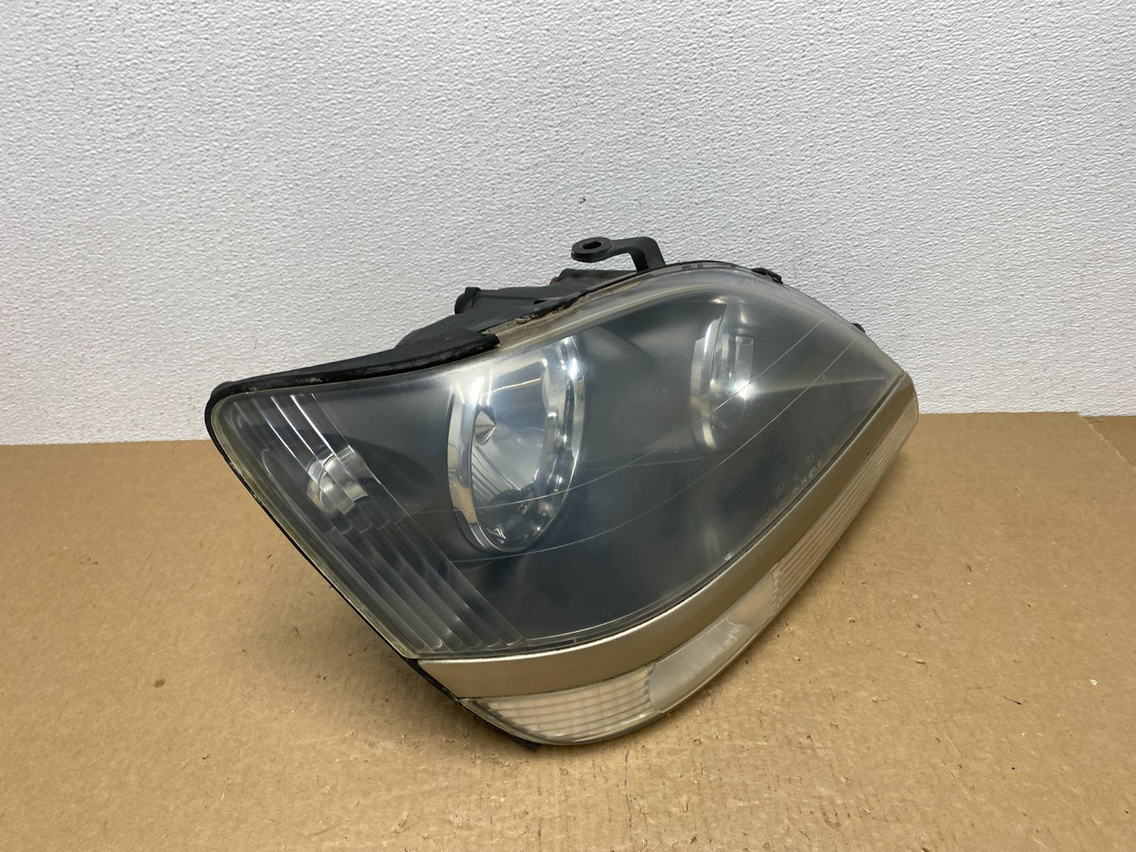 1999 to 2003 Lexus RX300 Right Passenger Headlight Halogen Oem AC1347 DW2