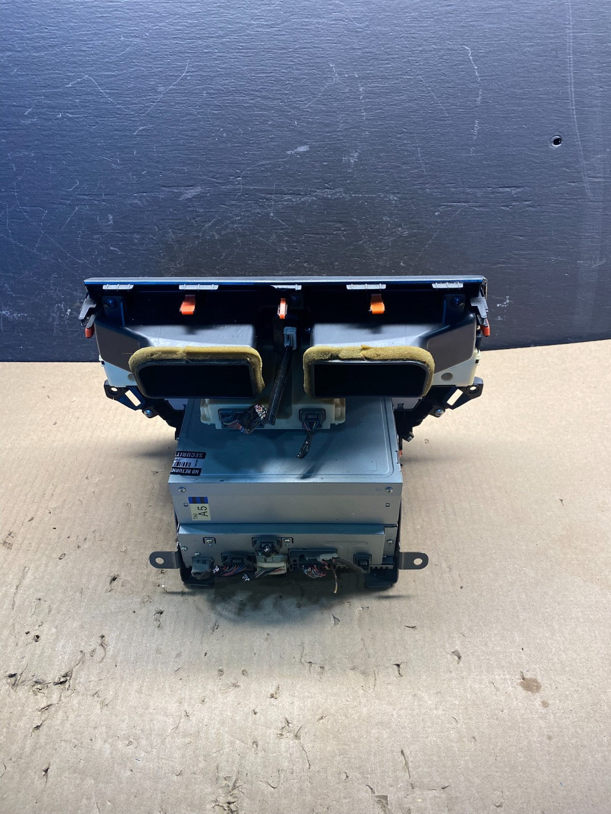 2008 - 2012 Honda Accord Front Radio Control AM./FM CD Climate Control AC8941 DG3