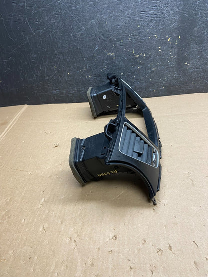 2014 2015 2016 Kia Cadenza Front Center Console Radio Bezel Air Vent ai6354 DG1
