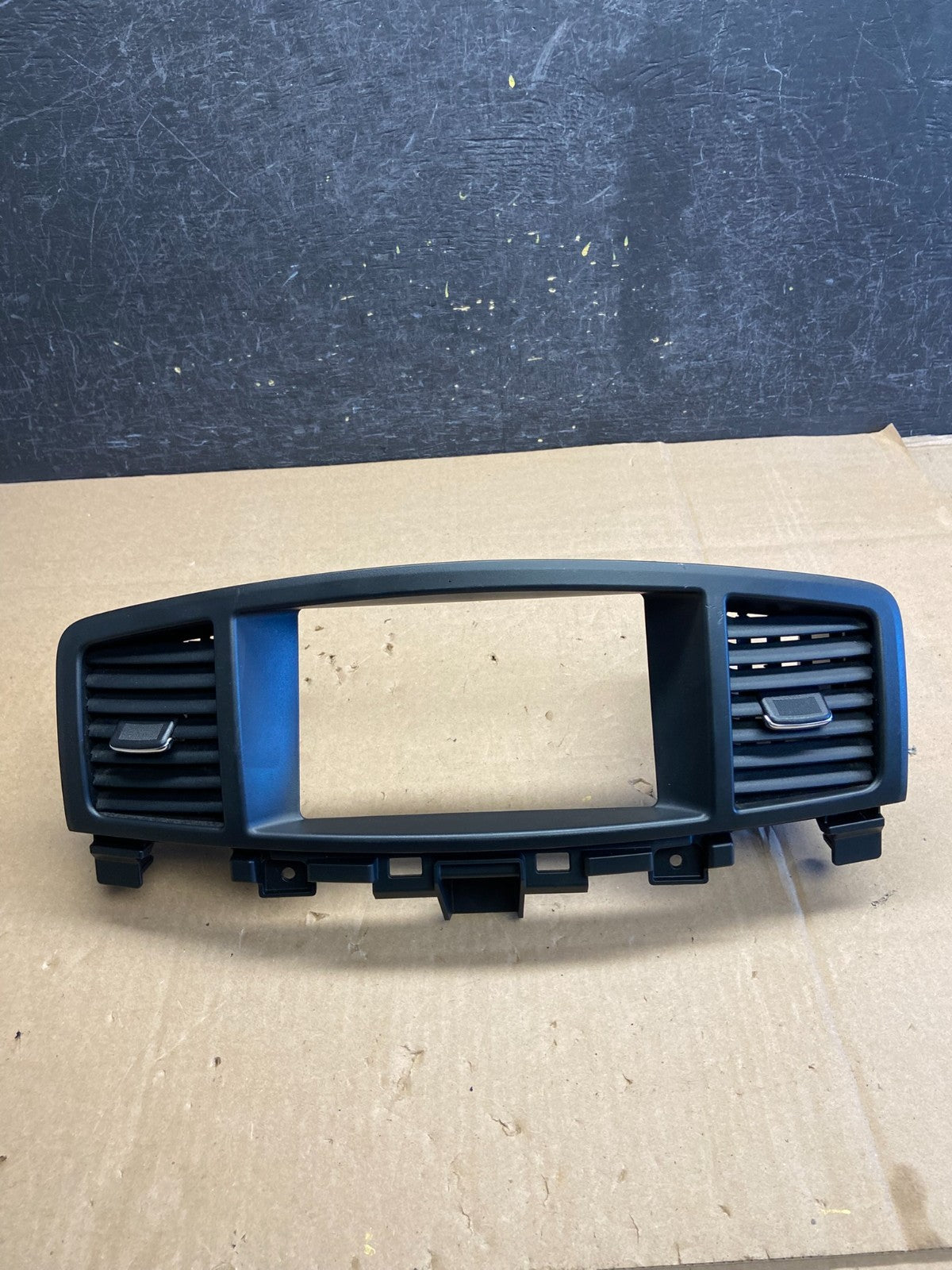 2011 to 2017 Nissan Quest Center Radio Trim Dash Panel Bezel AI3197 DG0