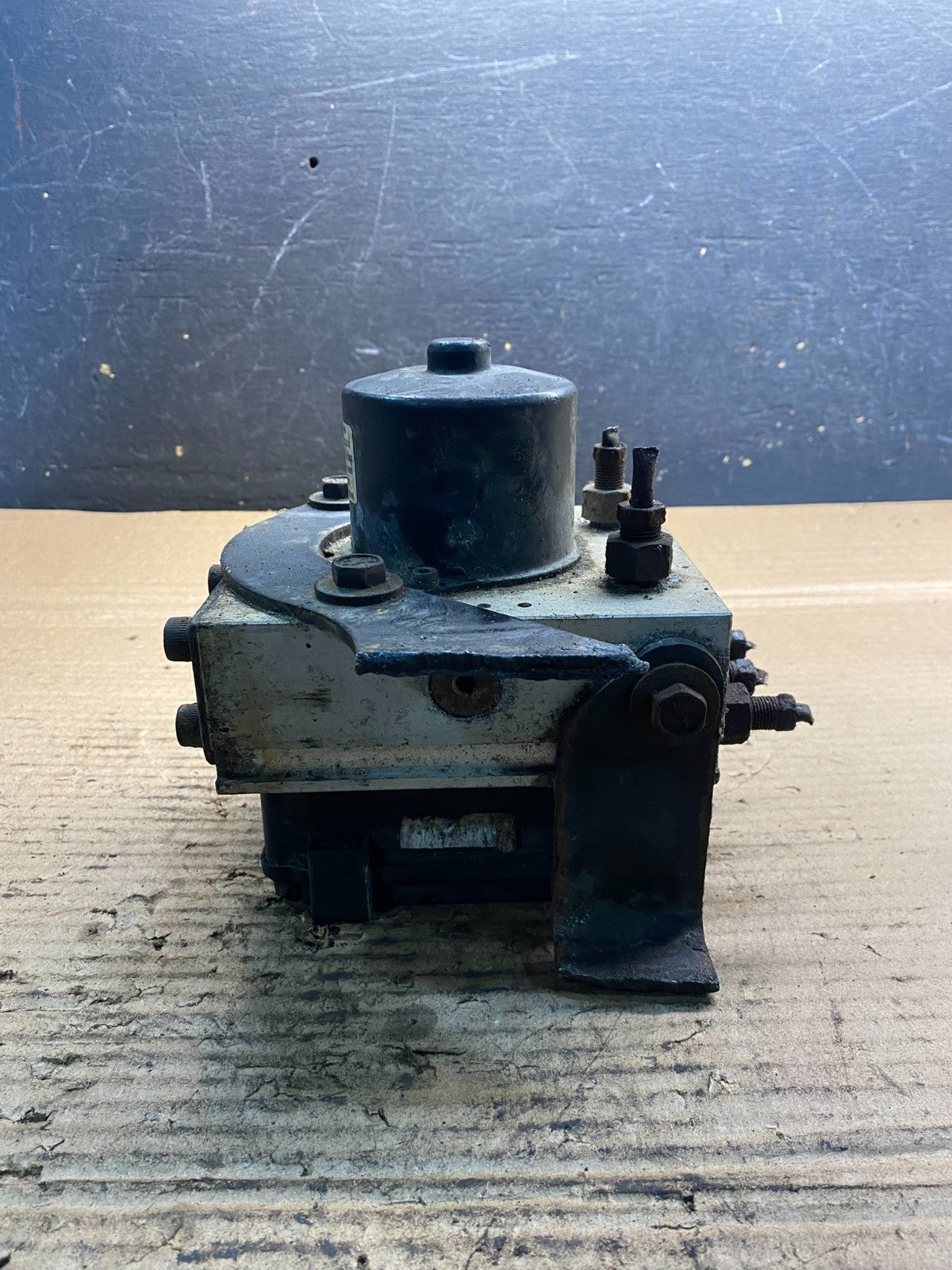 Wabco ABS Pump Hydraulic W/ Module P/N 4460470002 AB7226 DG4