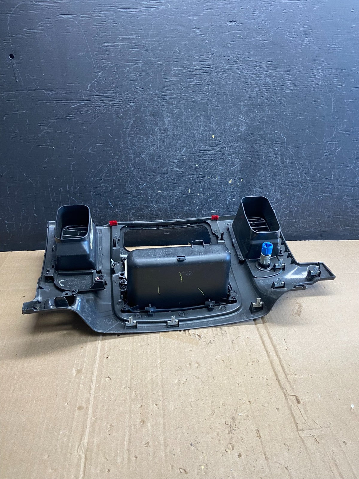 2002 to 2005 Dodge Ram Radio Climate Control Dash Air Vent Bezel Trim AD7244 DG5