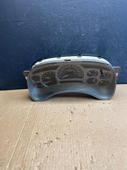 2003 to 2006 GMC Yukon Denali Cluster Gauge Speedometer AD22690