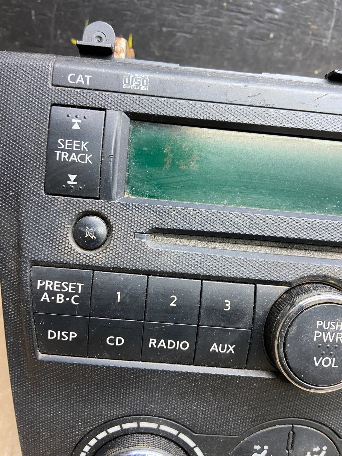 2007 to 2009 Nissan Altima Radio Cd Mp3 Player AUX Climate Control U3161 DG1