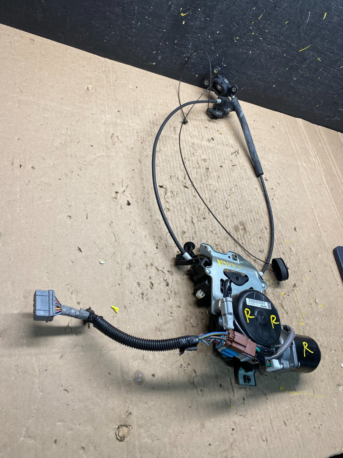 2005 - 2010 Honda Odyssey Rear Right Sliding Door Lock Actuator Motor r9083 DG1
