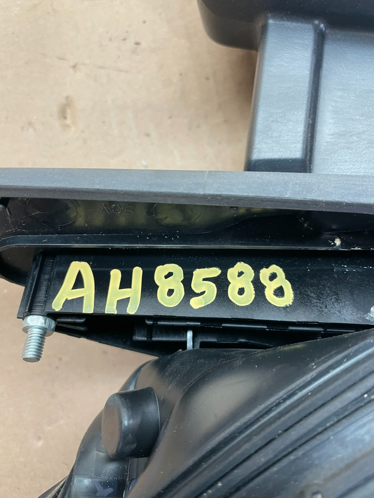 2003 to 2011 Honda Element Right Passenger RH View Door Mirror AH8588 DG8