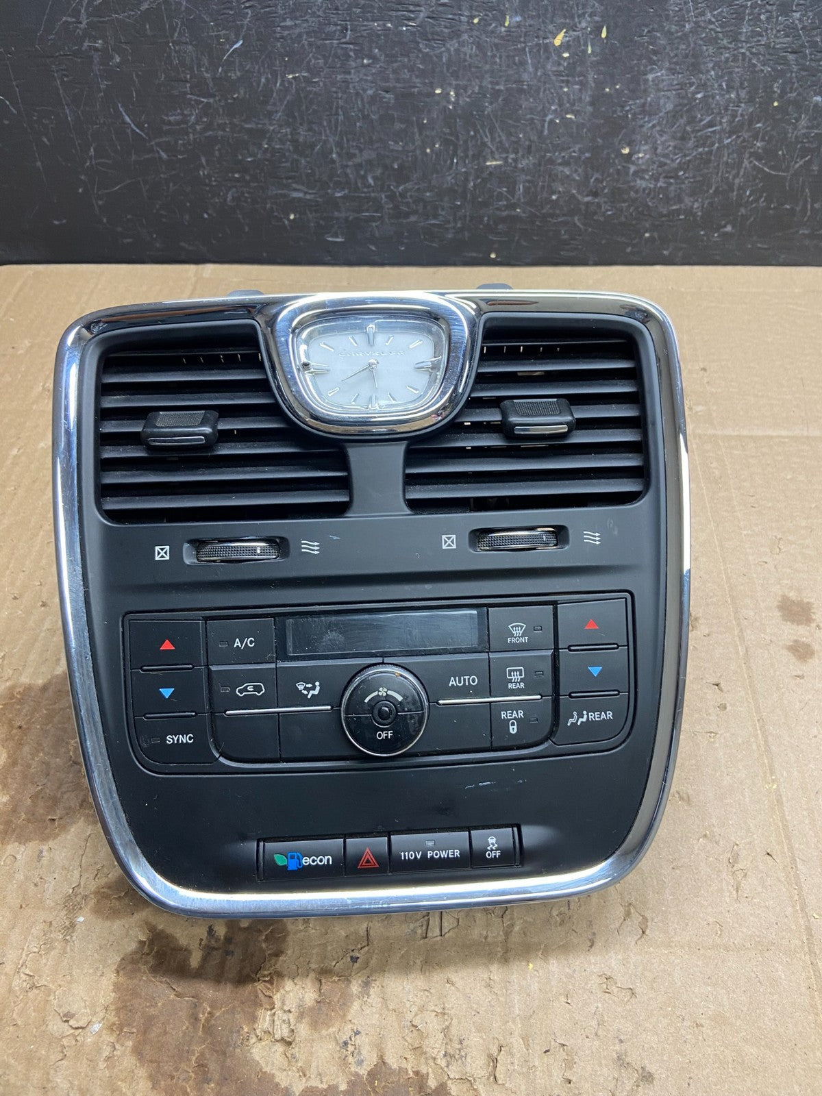 2011-2016 Chrysler Town Country Climate Control Panel Center Dash Trim ad1959 DG0