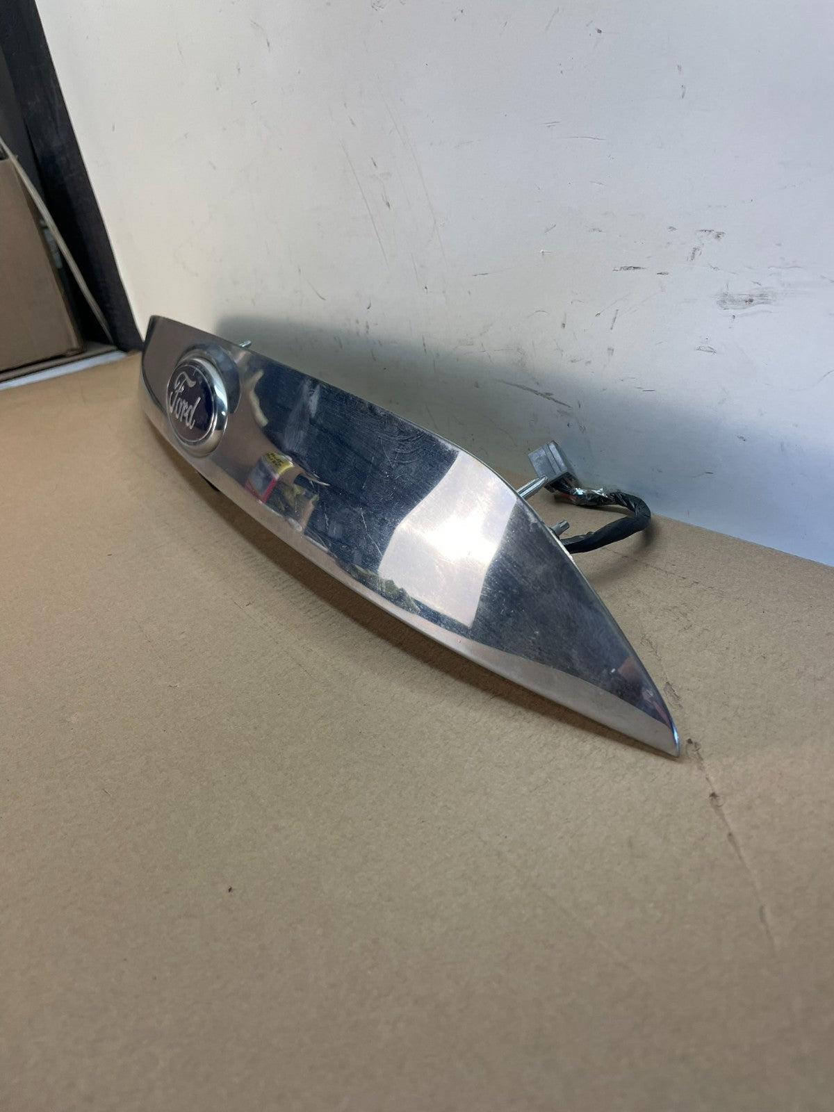 2013 to 2016 Ford Escape Rear Trunk Molding with Camera AI3875 DG1