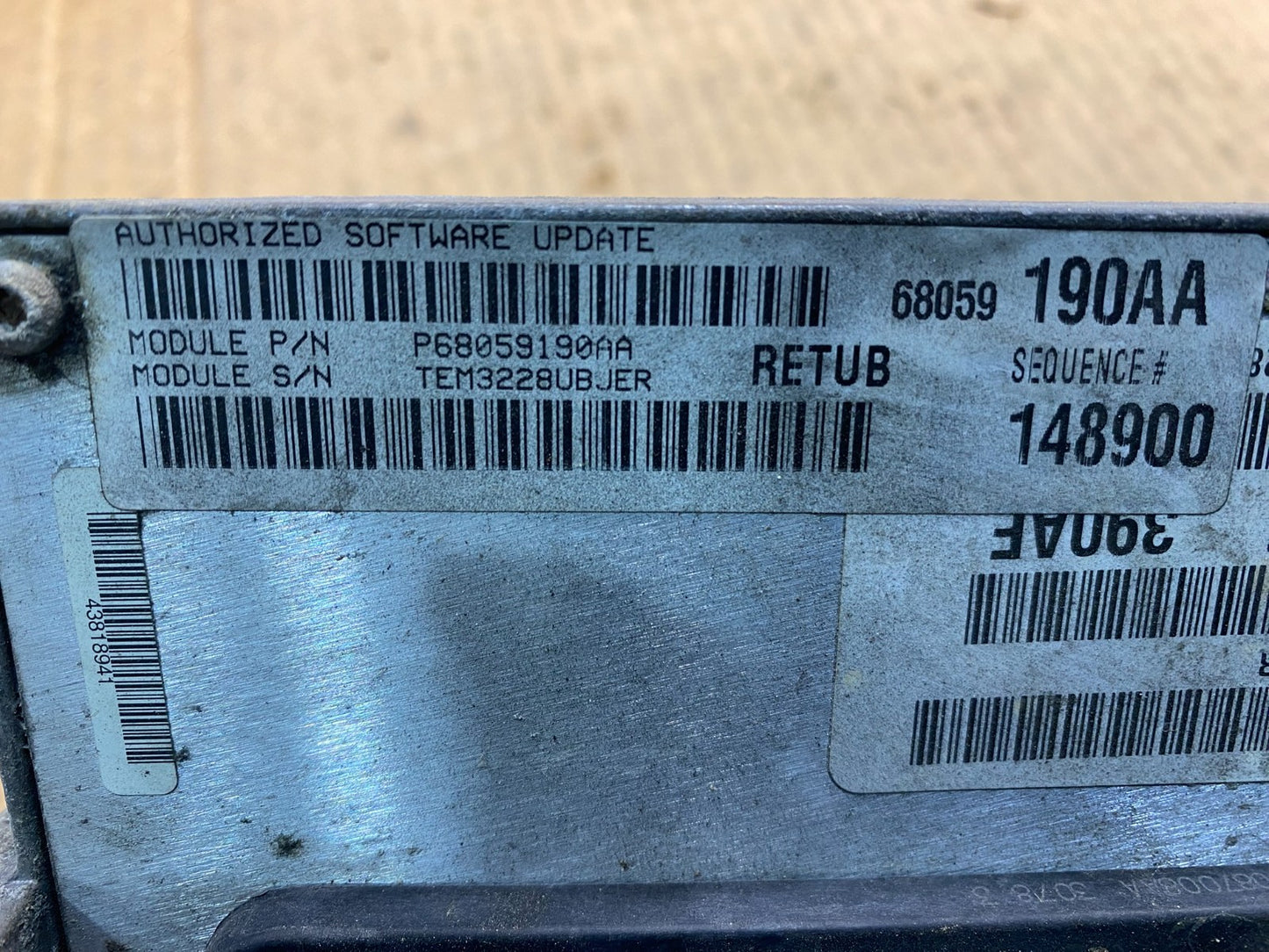 2008 to 2009 Jeep Grand Cherokee 5.7L Computer Engine Control ECU ECM ab3883 DG2