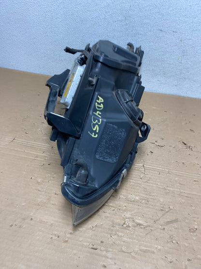 2004 to 2007 BMW 525i 5 Series Headlight Left LH Xenon AFS AD4357 DW6