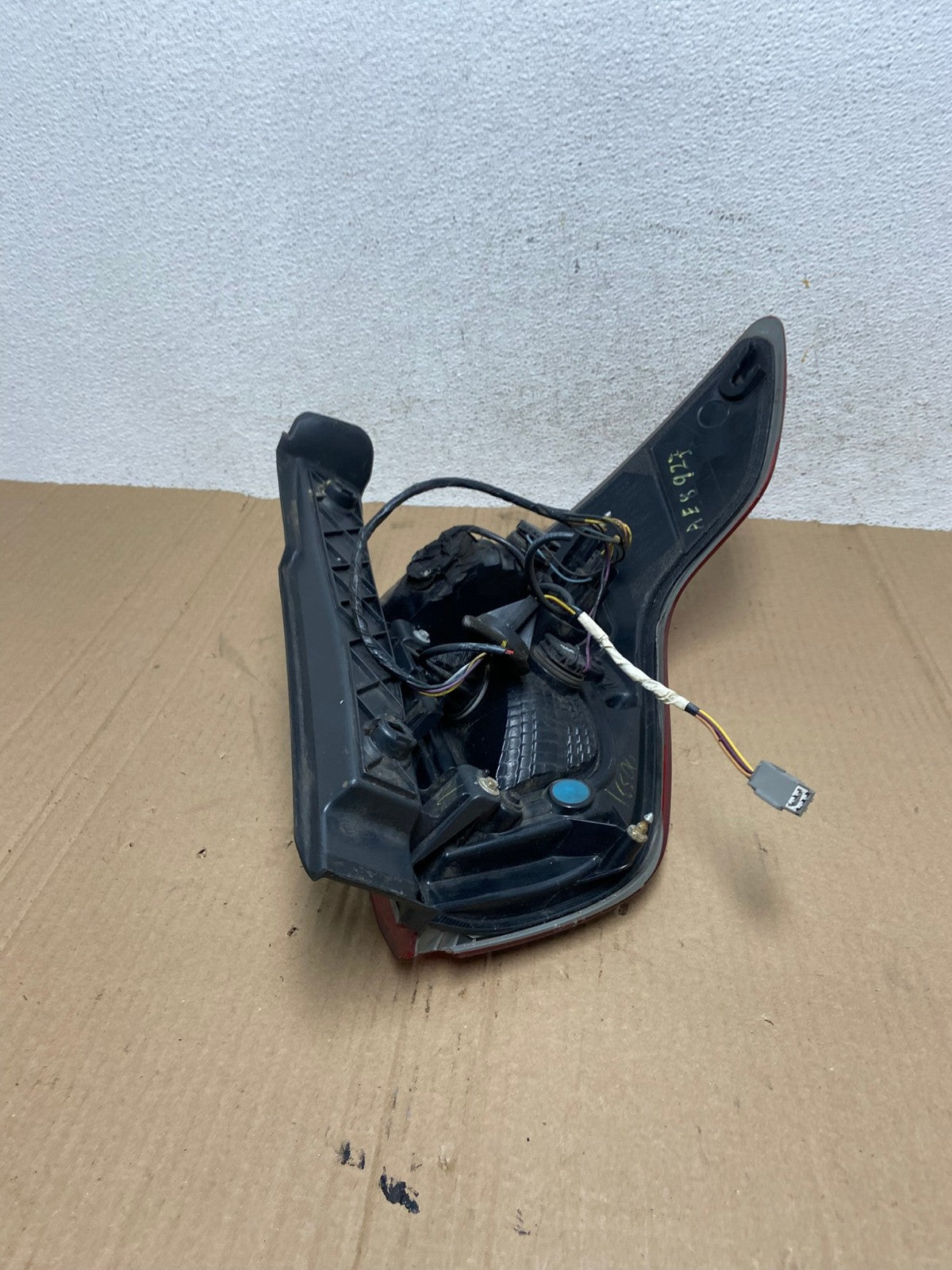 2011 2012 2013 2014 2015 Ford Explorer Left Driver LH Side Tail light AE8927 LK7