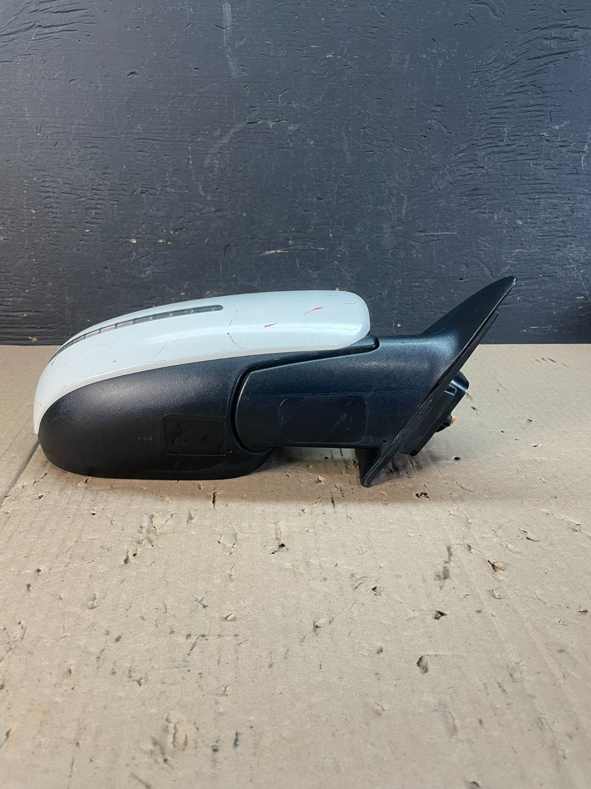 2010 - 2013 Kia Forte Sedan Right Passenger View Turn Signal Mirror AE0711 D3