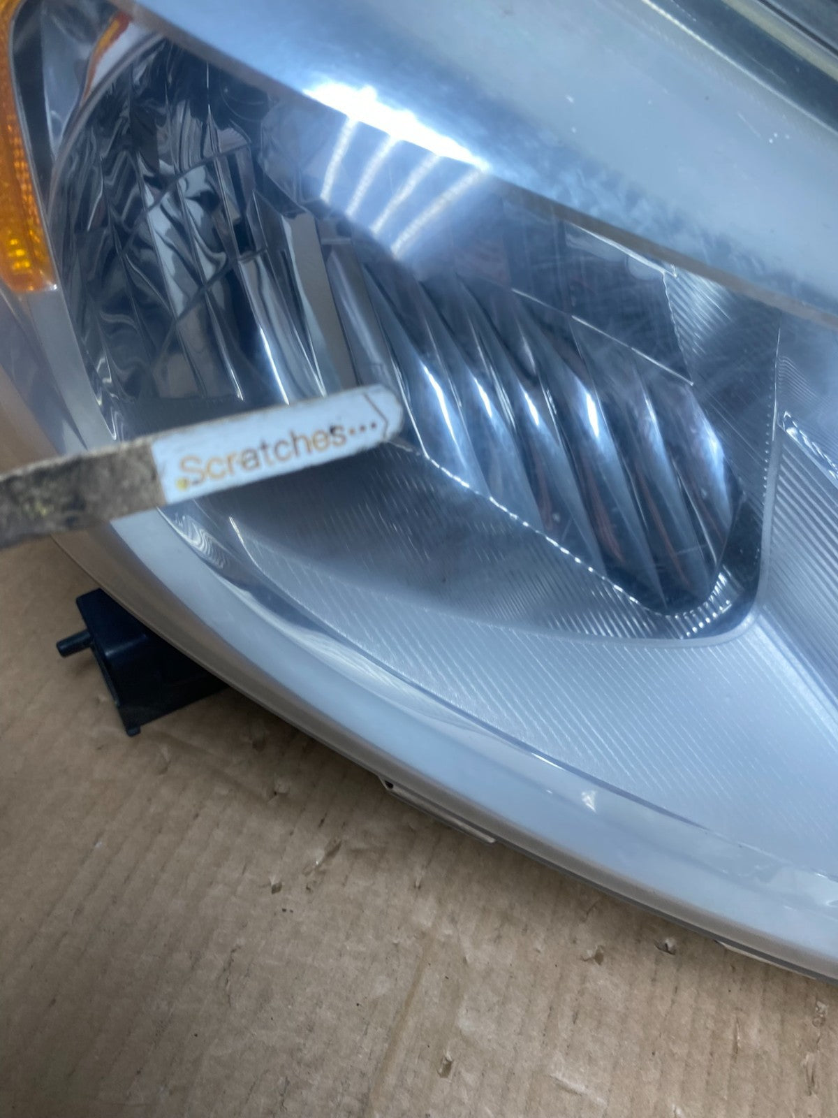 2014 2015 2016 Nissan Versa Note Right Passenger RH Side Headlight AI5774 DW3