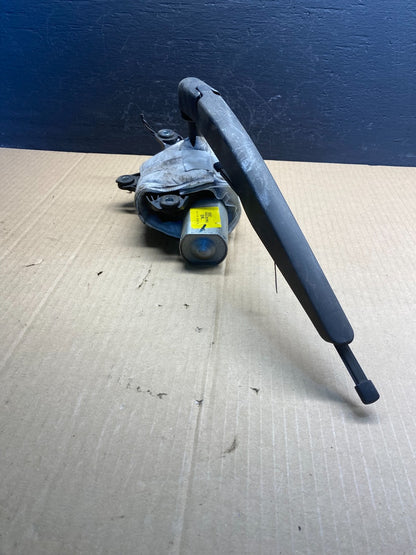 2011 to 2019 Ford Explorer Rear Windshield Wiper Motor OEM AC0864 DG2