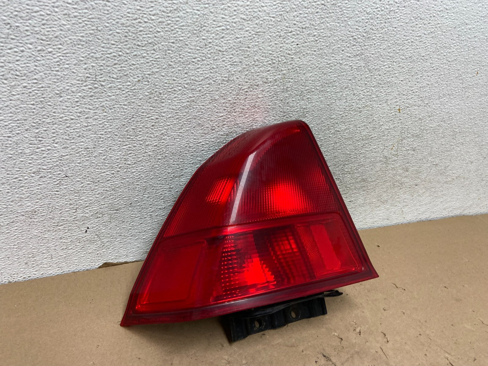 2001 2002 2003 Honda Civic Sedan Left Driver Lh Tail Light AG43312
