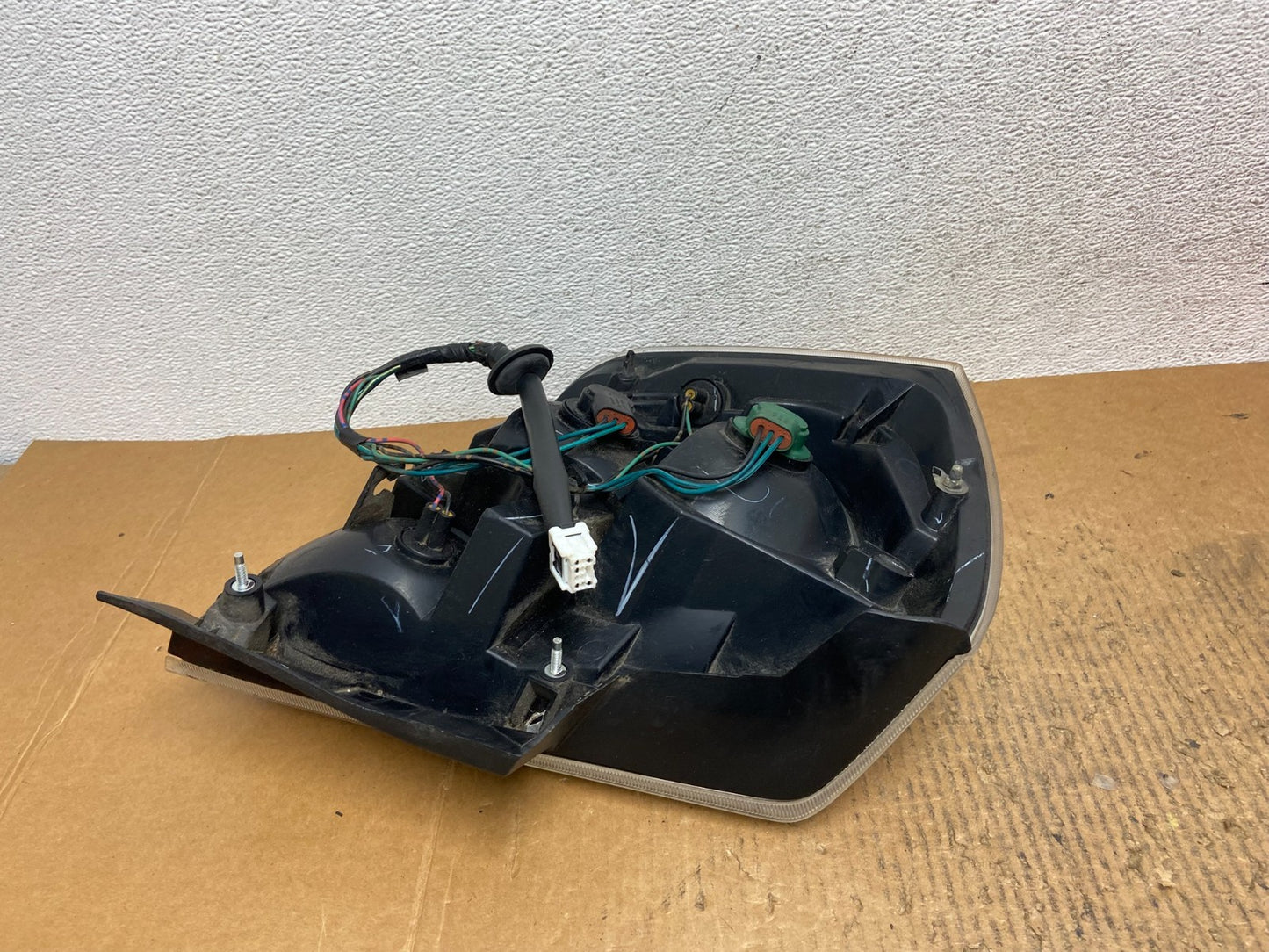 2010 2011 2012 Nissan Sentra Right Passenger Rh Black Tail Light AE1660 DW4