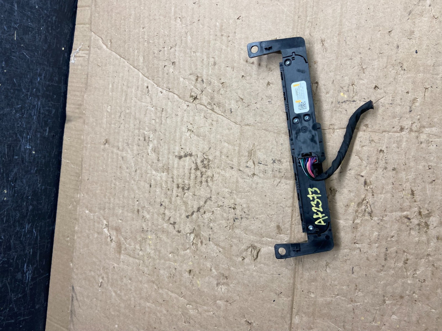 2013 - 2017 GMC Acadia Center Dash Hazard Warning Switch AF2373 DG3