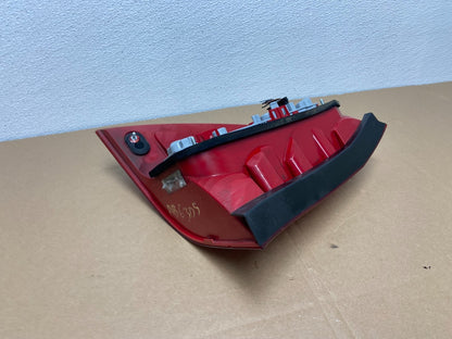 2003 to 2004 Mercedes W203 C-Class Right Passenger Tail Light ab6305 DG3
