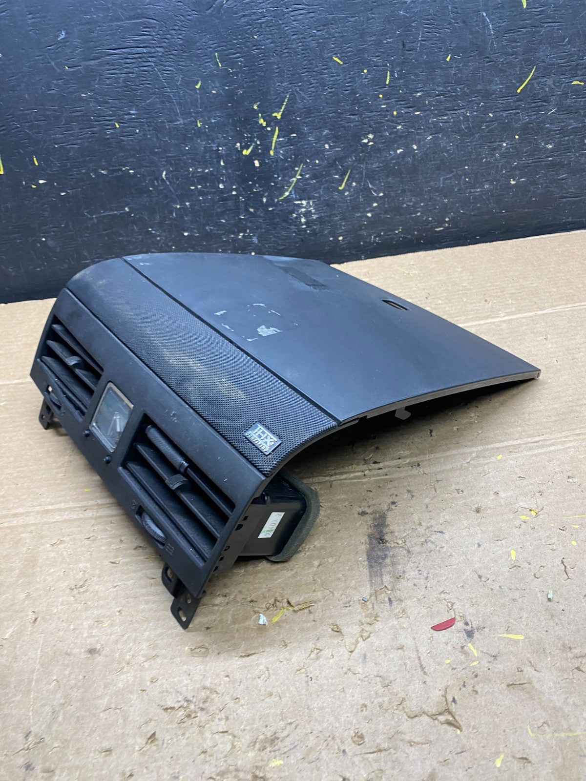 2007-2014 Lincoln Navigator Dash Center Air Vent Clock Trim Cover Panel W9727 DG2