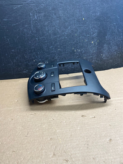 2010 - 2013 Kia Forte Radio Climate Control A/C Heater Bezel Trim AF2516 DG2