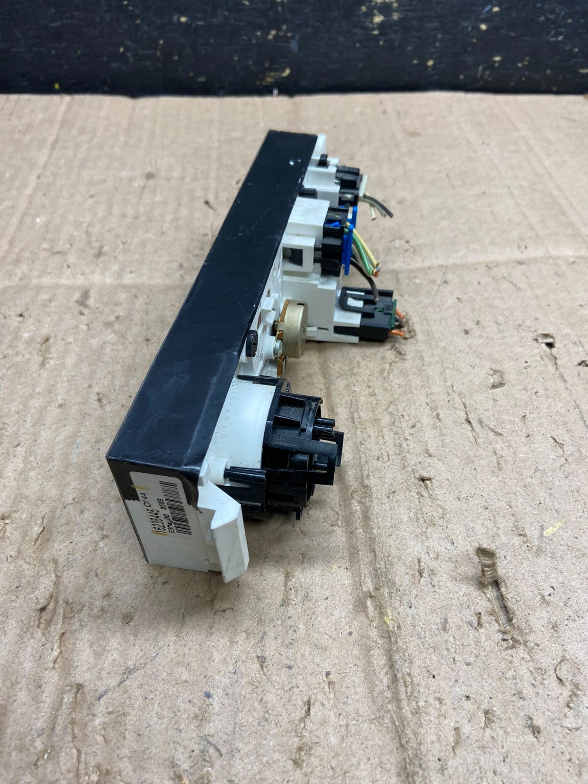 2001 - 2007 GMC Chevrolet Express 1500 Climate Control A/C AB1735  DG2