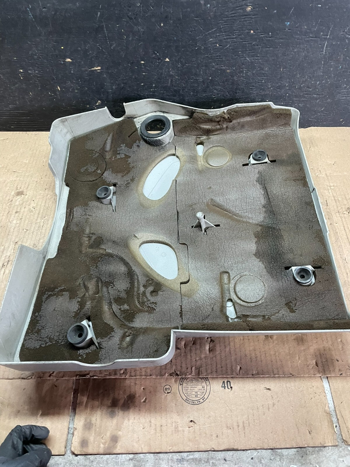 2004 to 2007 Cadillac CTS 3.6L Plastic Engine Cover Shield M6073 PS7
