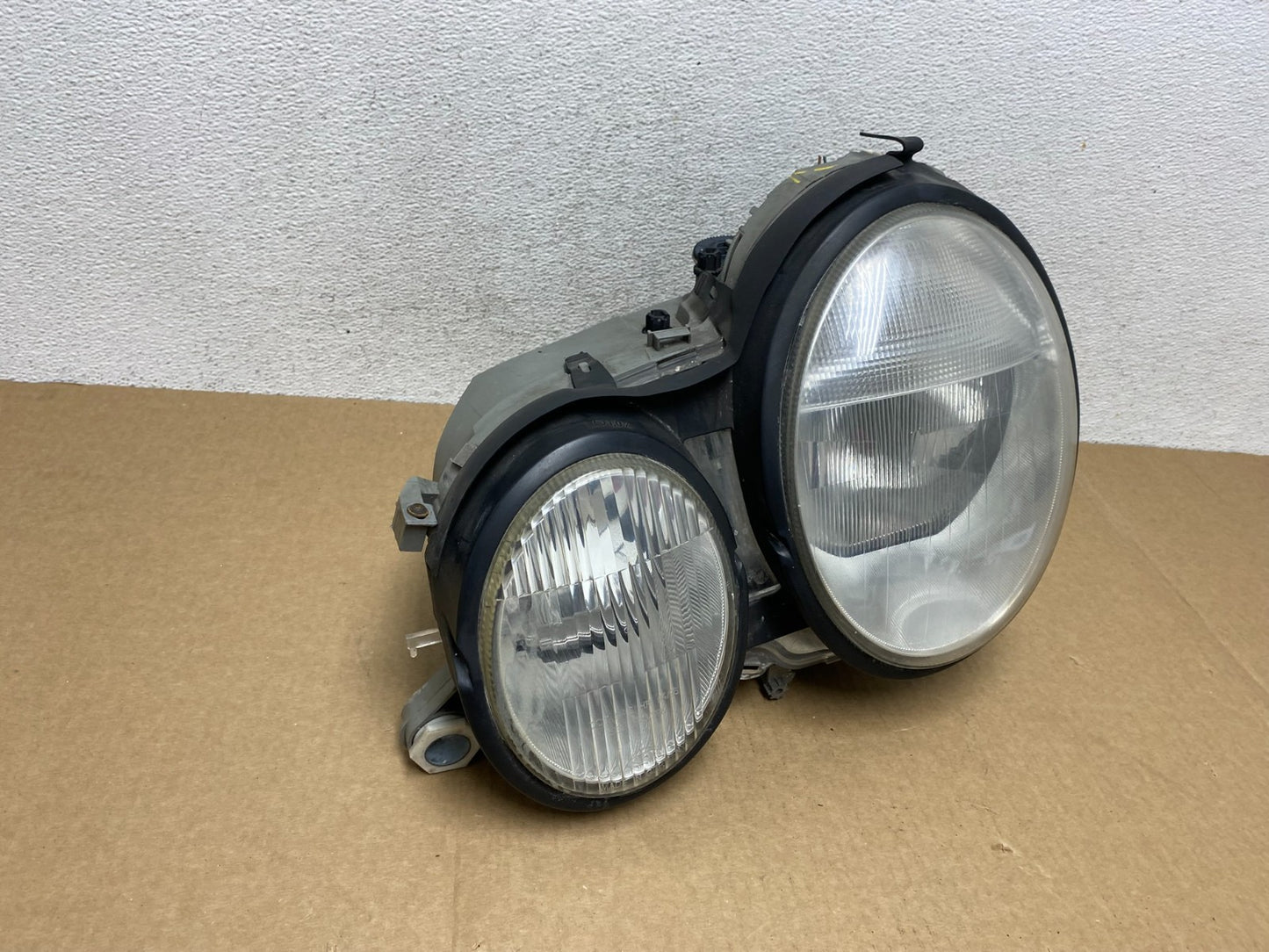 2000-2002 Mercedes E E320 E430 Left Driver LH Xenon HID Headlight AF9492 DW2