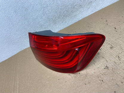 2014 2015 2016 BMW 5 Series F10 Right Passenger Side Tail Light AF8355 PS1