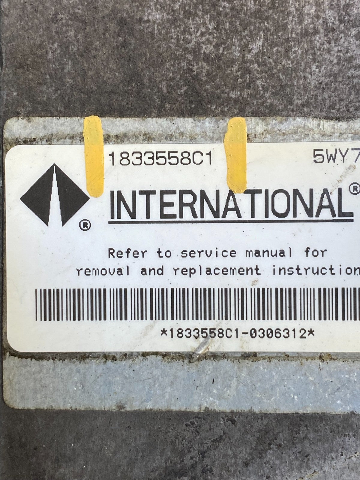 2006 international 4300 Body Control Module 1833558c1 AH1648 DG2