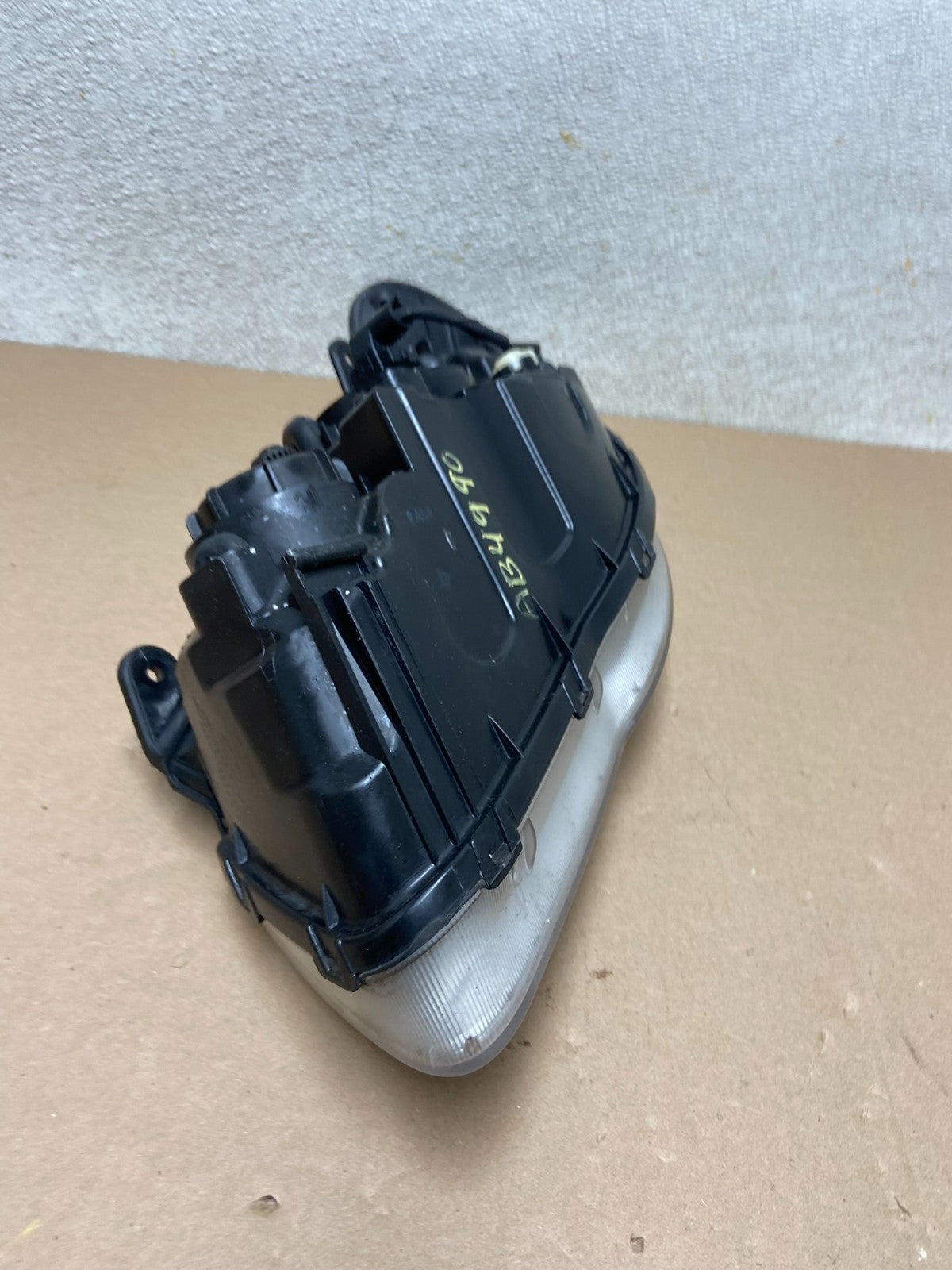 2007 2008 2009 2010 Hyundai Elantra Right Passenger Side Headlight OEM AB4990 DW7