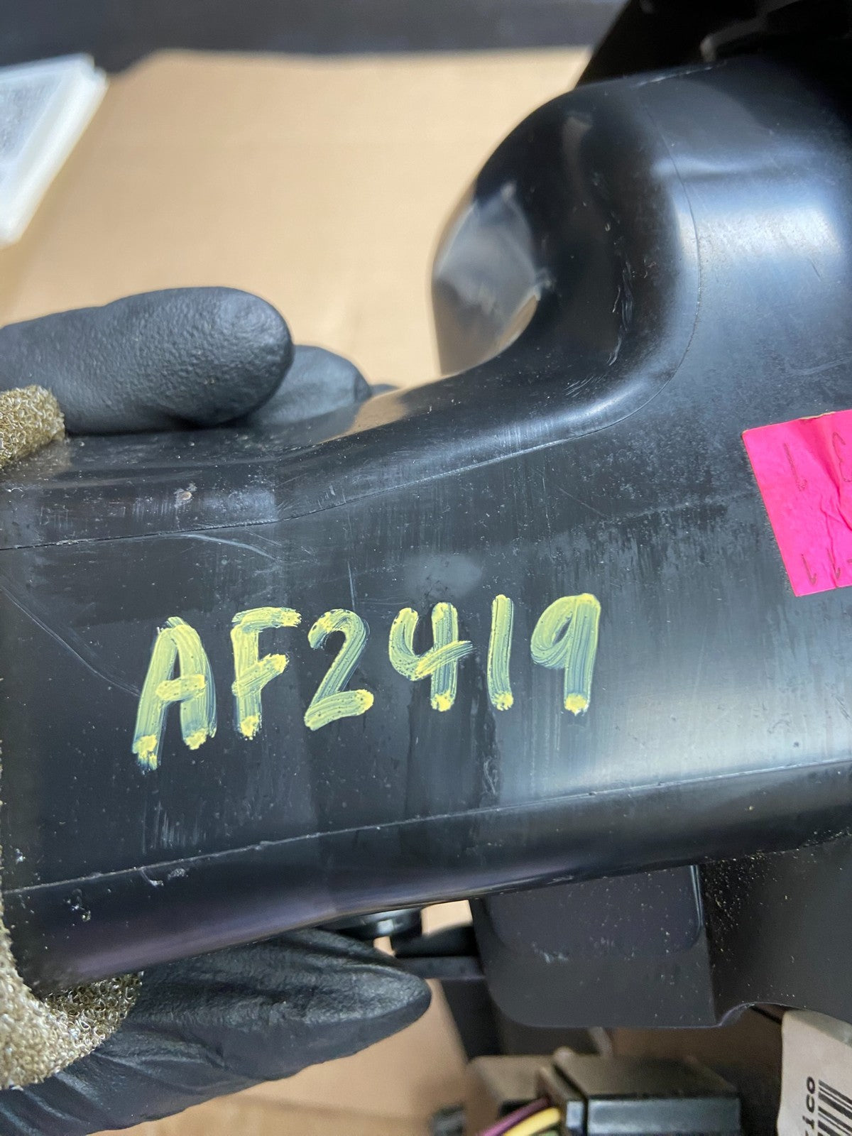 2007 to 2014 Silverado Front Left Driver Headlight Switch Air Vent AF2419 DG5