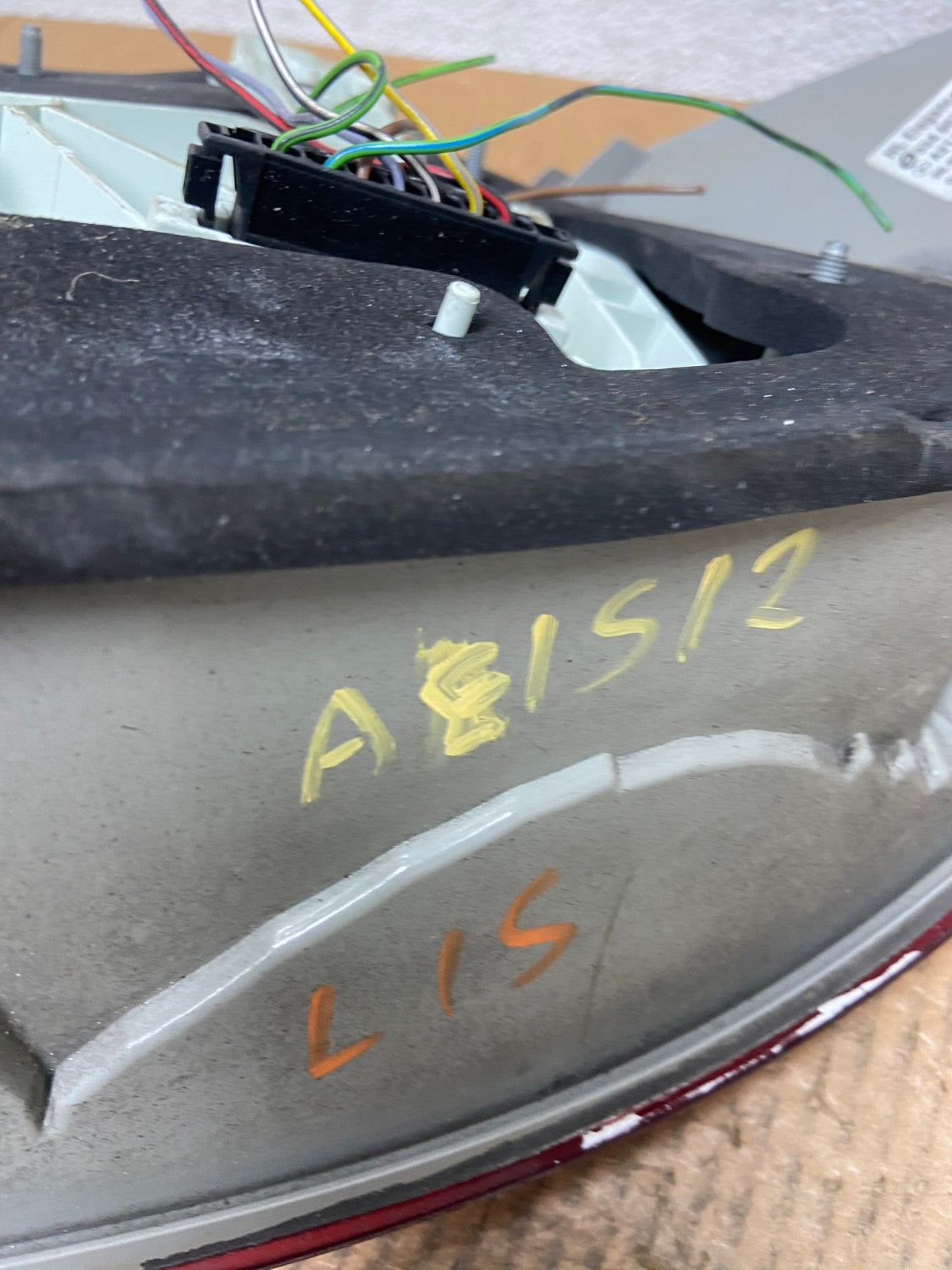 2003-2006 Mercedes E Class Sedan Left Driver LH Side Tail Light AE1512 LK6
