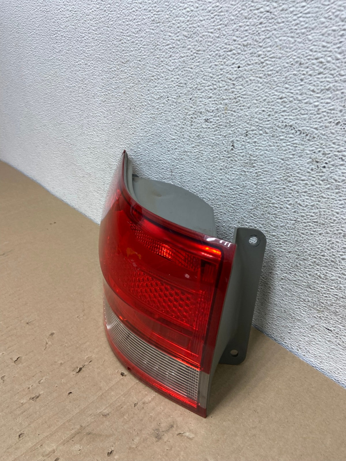 2011-2013 Jeep Grand Cherokee Left Driver Side Lh Tail Light AE9566 LK1