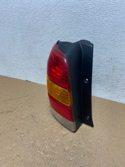 2001 to 2007 Ford Escape Left Driver Lh Side Tail Light Aftermarket AG0513 LK1