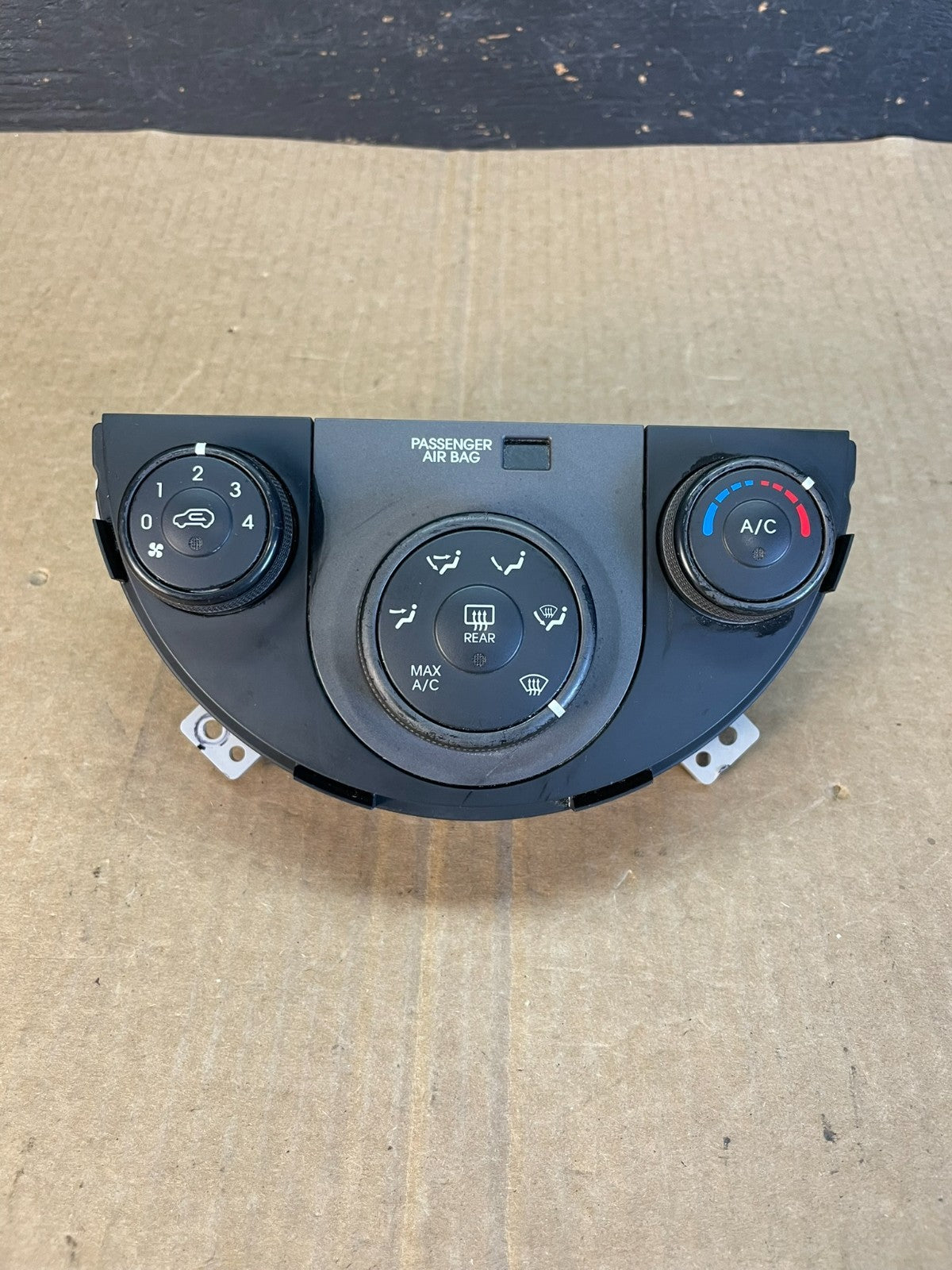 2012 to 2013 Kia Soul AC Heat Climate Control Switch Trim Bezel Black AF3648 DW0