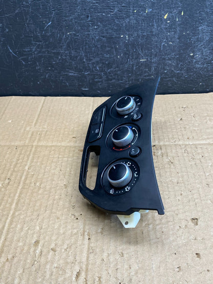 2013 2014 2015 Ford Escape Ac Heater Climate Control Temperature ac9542 DG2