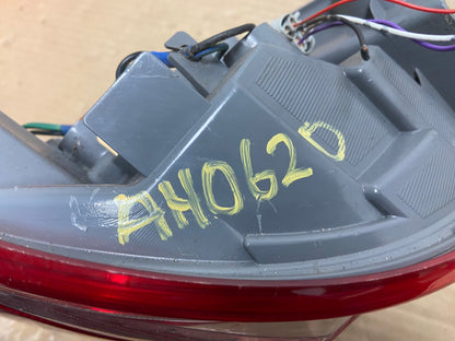 2011 to 2017 Nissan Quest Passenger Right Side Tail Light AH0620 LK5