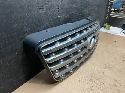 2003 2004 2005 Infiniti FX35 Grill Grille W/ Emblem T0456 DG2