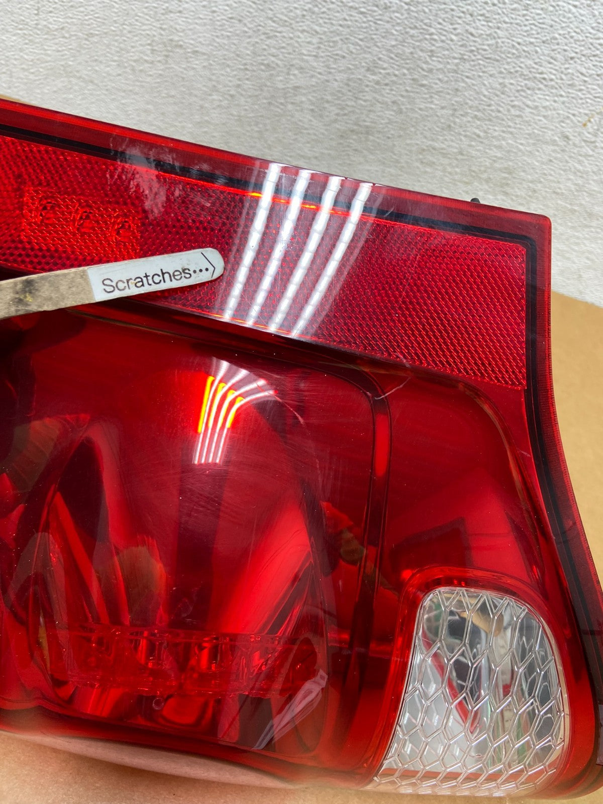 2011 - 2018 Dodge Grand Caravan Right Passenger RH Tail Light Led AD8882 DW3