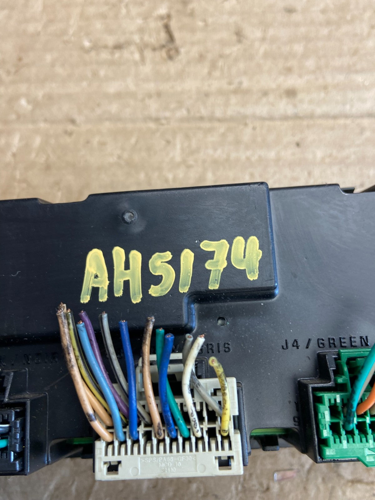 2007-2011 GMC Yukon Tahoe Automatic Climate Temperature Temp Control ah5174 DG5