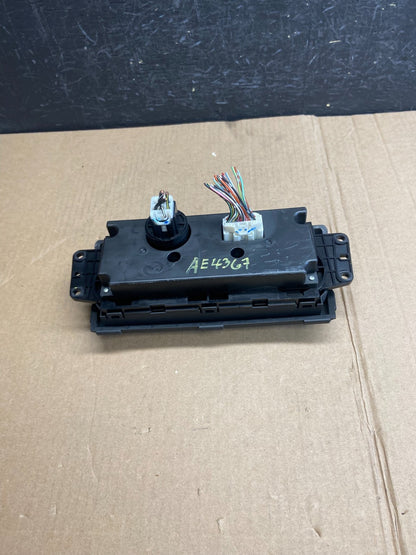2009 - 2013 Mazda 6 A/C Manual Climate Control Panel AE4367 DG3
