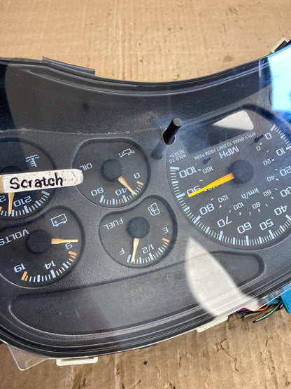 1999 to 2002 Chevrolet Silverado Sierra Cluster Gauge Speedometer ECM AE2028 DG3