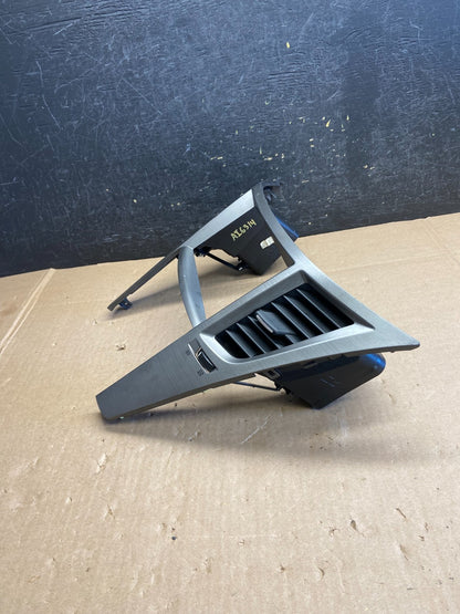 2010-2014 Subaru Legacy Outback Vent Radio Panel Trim Bezel AI6314 DW2