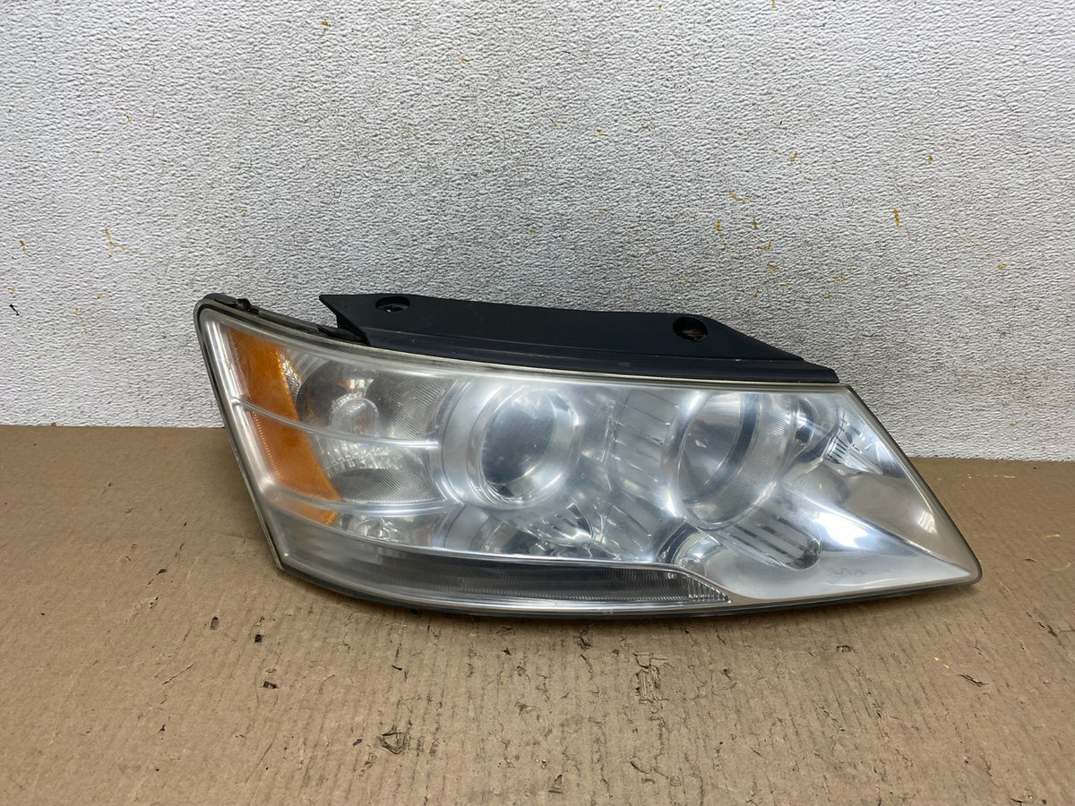 2009 to 2010 Hyundai Sonata Right Passenger RH Side Headlight Halogen AH6623 DW0