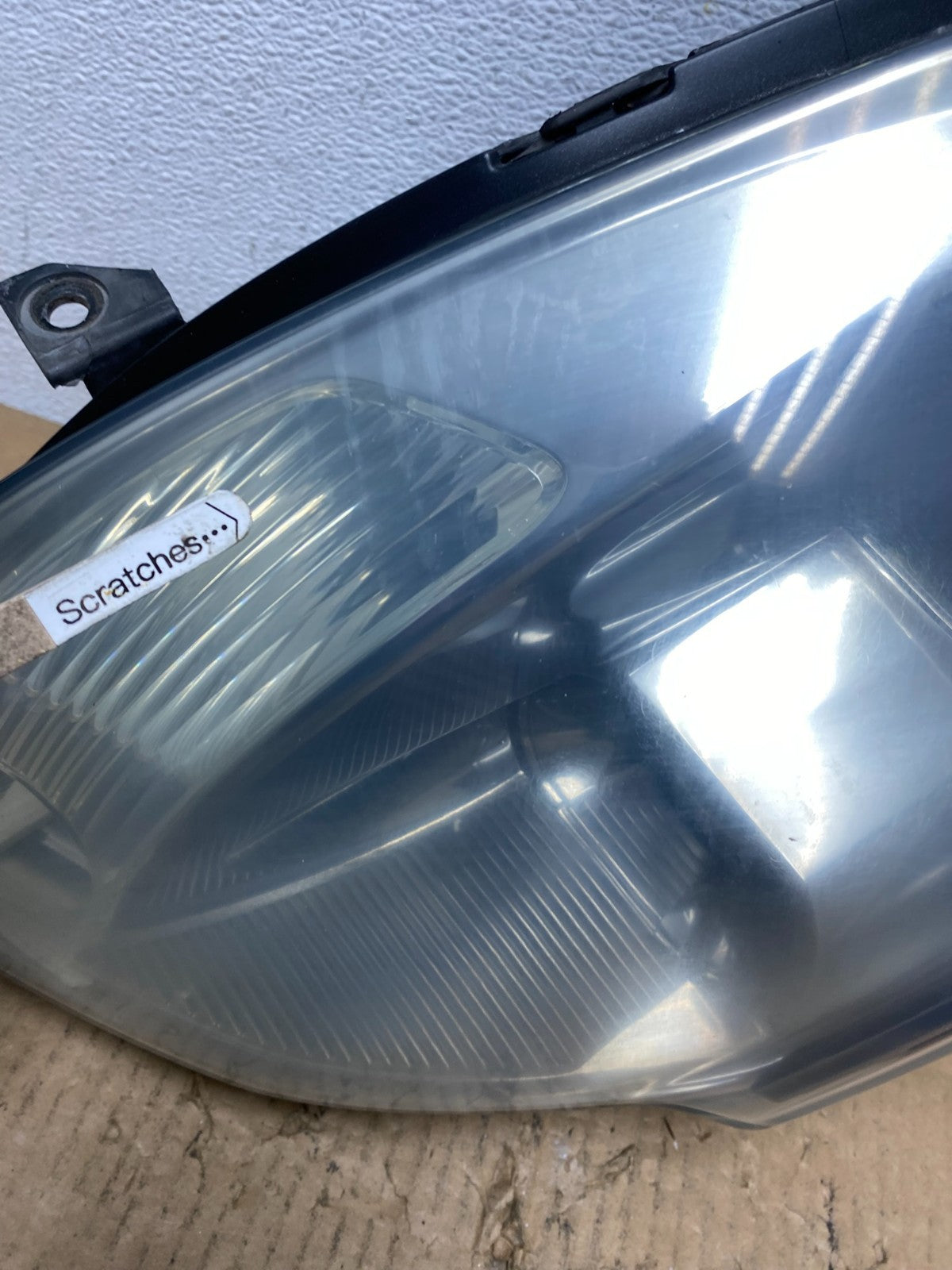 2004 to 2006 Nissan Maxima Left Driver Side Headlight Hid Xenon AD1096 DW3