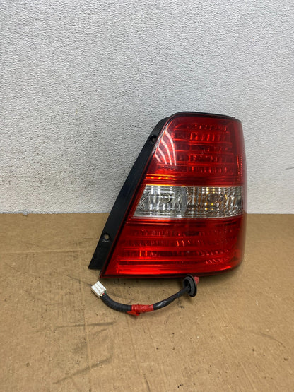 2007 2008 2009 Kia Sorento Right Passenger RH Side Tail Light AD6237 DW2