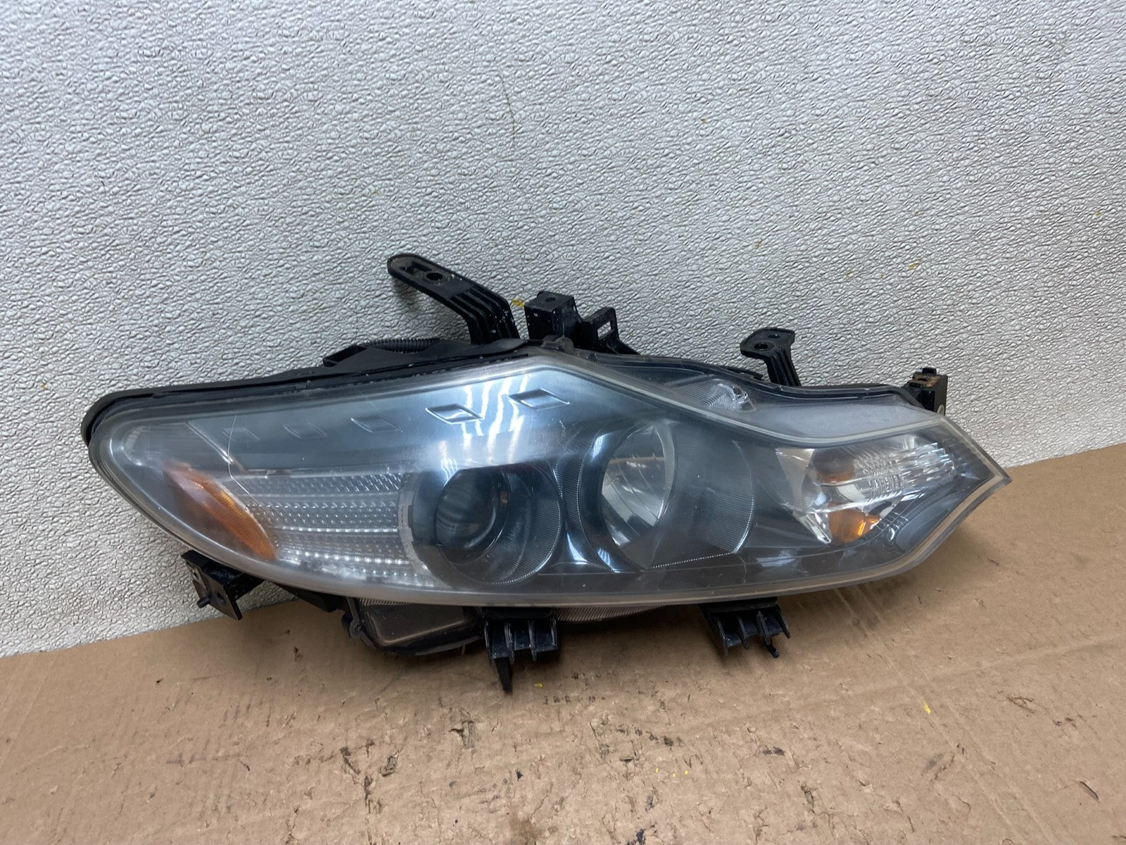 2011 to 2014 Nissan Murano Headlight Right Passenger Rh Oem Halogen Y0501 DW0